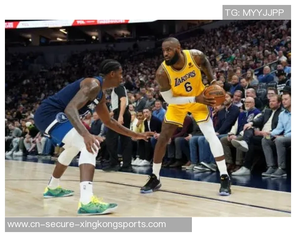 鹈鹕队与太阳队激战正酣谁能在这场对决中笑到最后 鹈鹕队与太阳队激战正酣谁能在这场对决中笑到最后